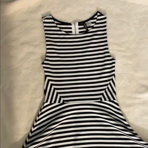 HM dress